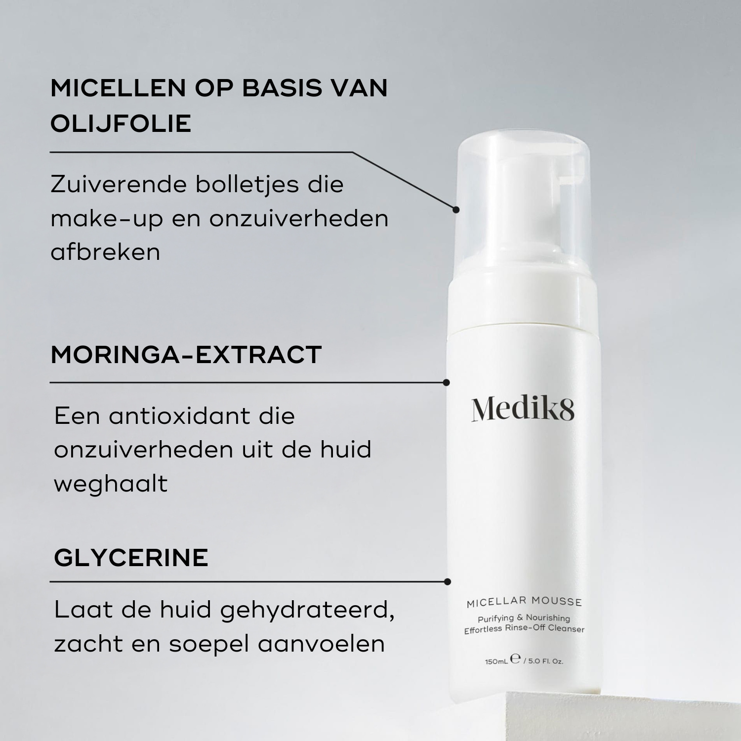 medik8-reinigingsmousse-zijdezachte-textuur