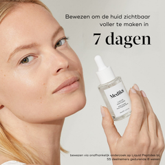 Zorgt-voor-een-visibly-gladdere-en-volle-huid